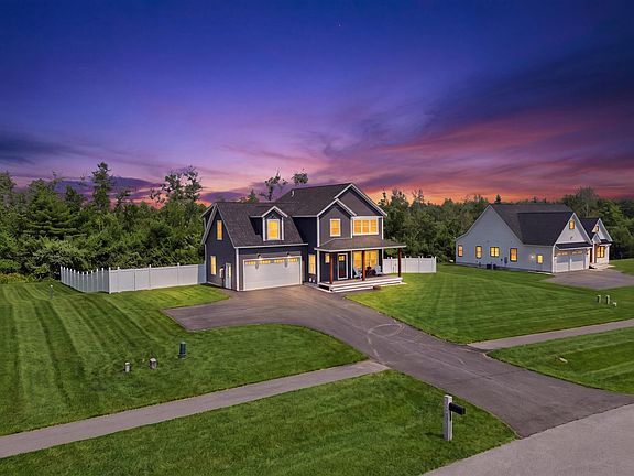 2nd image of 418 Blane Circle