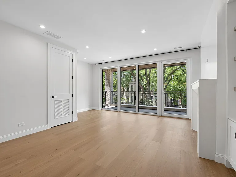 3739 N Clifton Ave #2 — Photo 8