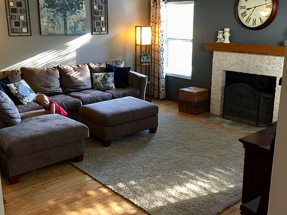 3rd image of 5353 Hessler Cir