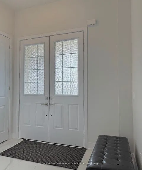 12 Sikura Cir — Photo 2