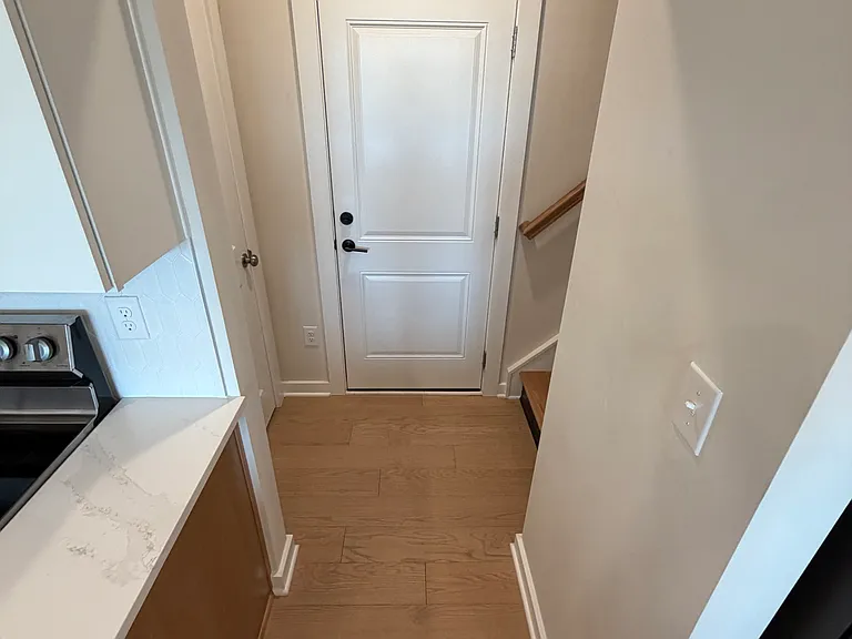 3436 Carlton St #7B — Photo 16