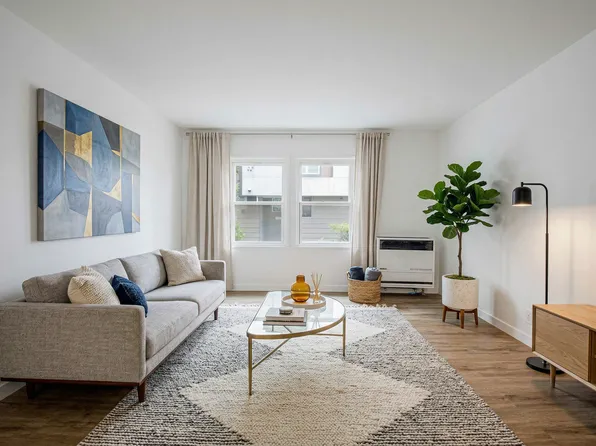 8802 Belford Ave APT 8802, Los Angeles, CA 90045