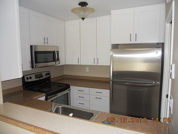 3rd image of 3940 Dove St Unit 205