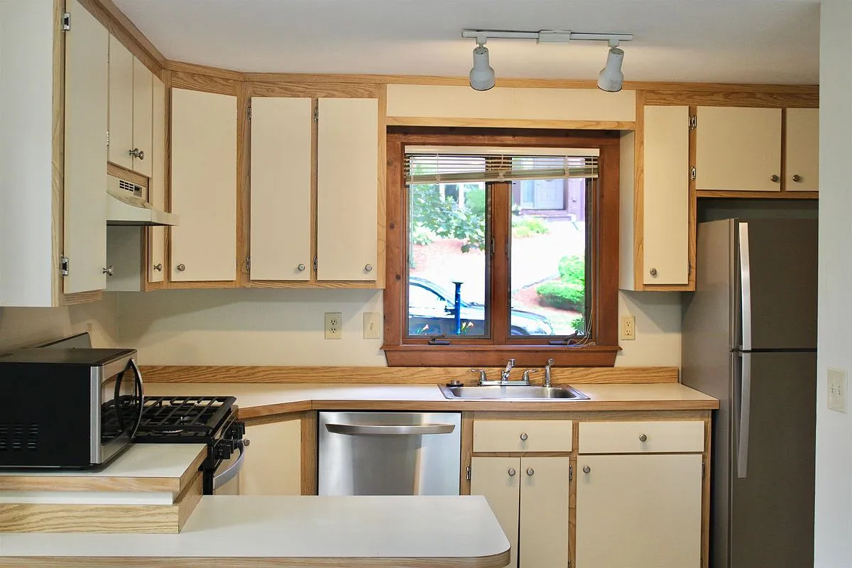 2 bed, 2.0 bath, 1475 sqft, $2,750 — Photo 4