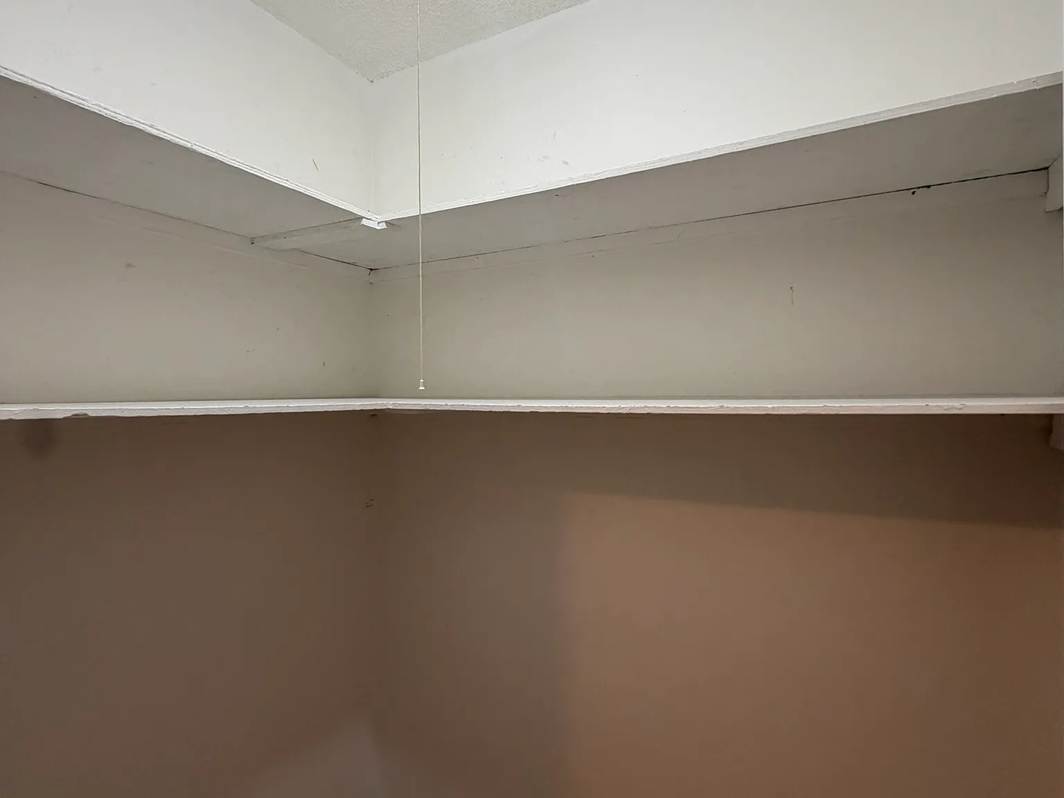 2 bed, 1.0 bath, 600 sqft, $1,200 — Photo 4