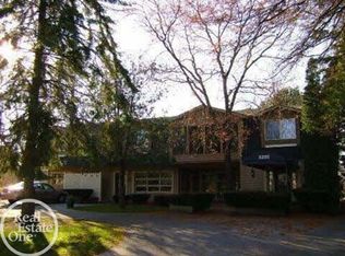 3295 Beach Rd #1A, Pt Huron, MI 48060