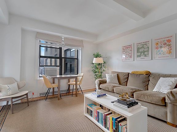 4th image of 161 W 16th St APT 12I