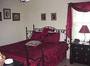 5th image of 2405 NE 34th Pl