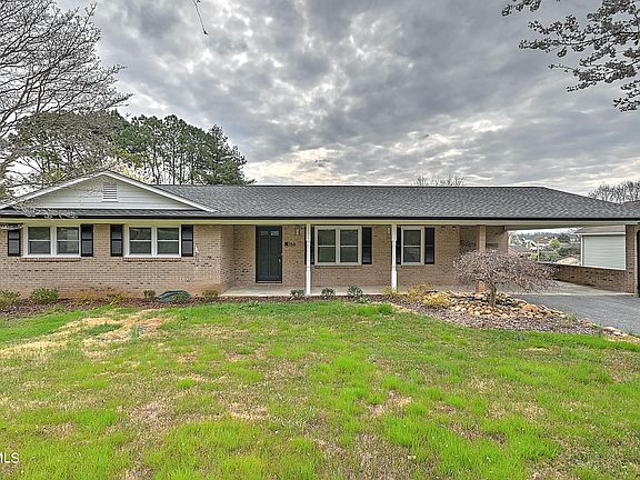 2nd image of 166 Dayton Dr