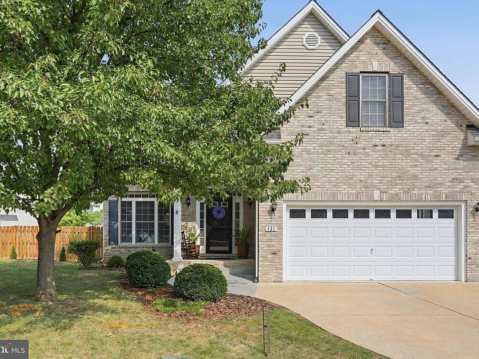 1st image of 131 Potters Cir