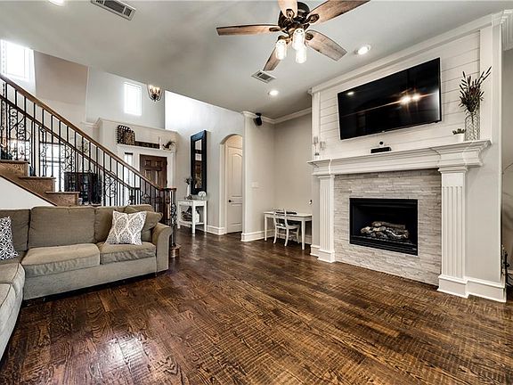 3rd image of 4518 Siena Dr
