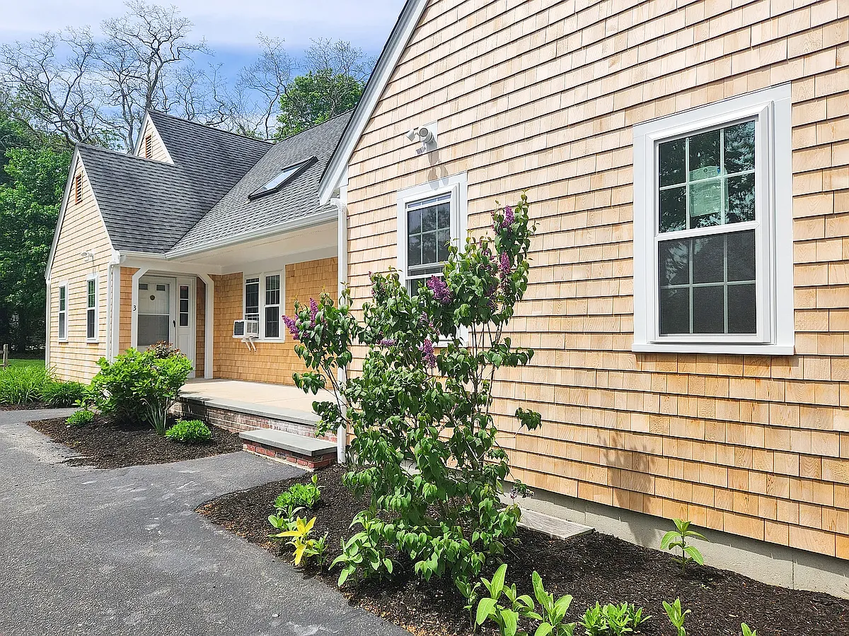Building Photo - 176 Palmer Ave #3