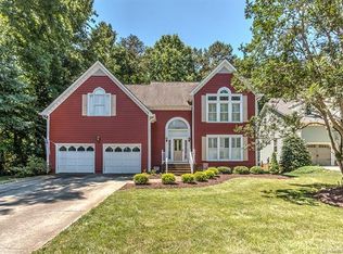9111 Chimney Rdg, Charlotte, NC 28269