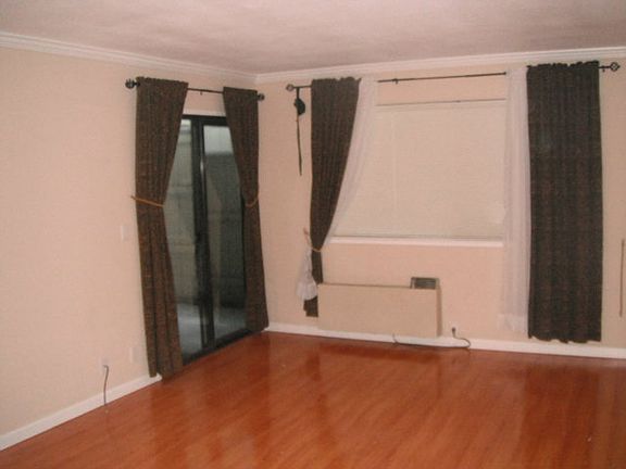 2nd image of 980 Kiely Blvd Unit 112