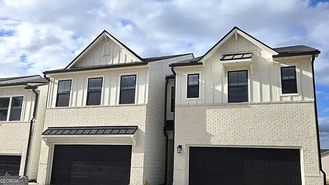 1st image of 2070 Underwood Dr #27