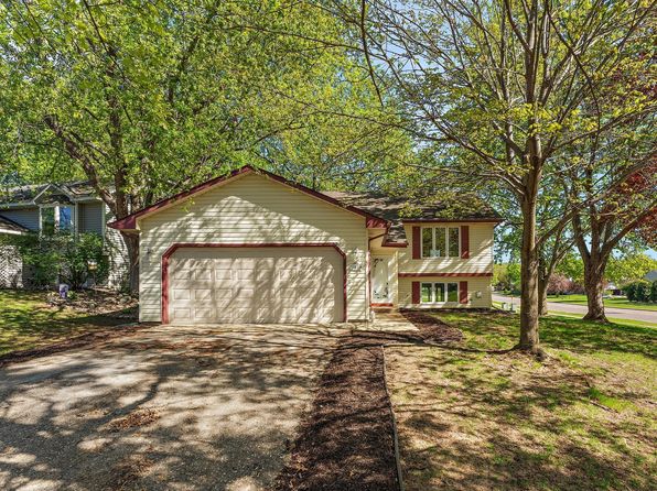 10630 166th St W, Lakeville, MN 55044