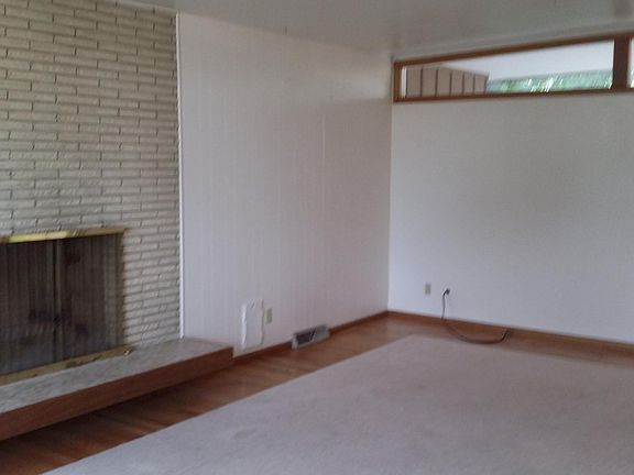 5th image of 1250 E 21st St