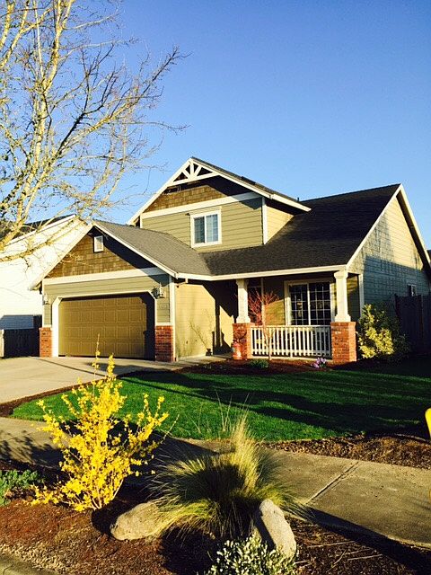 1612 SE 10th Pl.