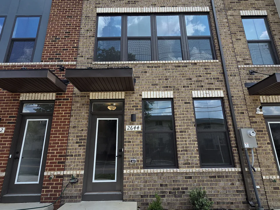 2644 Naylor Rd SE