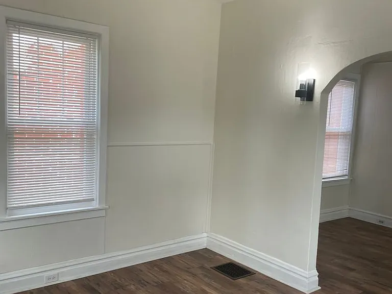 7126 Mardel Ave — Photo 8