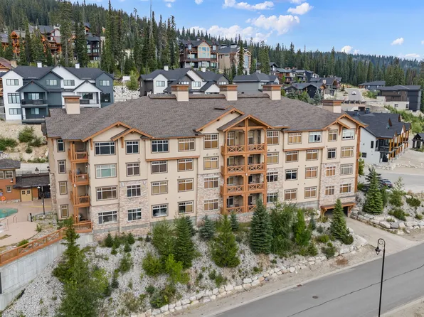 255 Feathertop Way #207, Kootenay Boundary, BC V1P 1T4