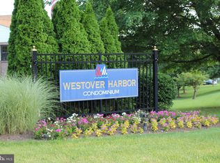 111 Riversedge Dr BUILDING 2, Norristown, PA 19403