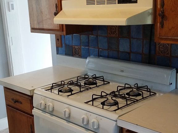 3rd image of 1226 E Forest Ave