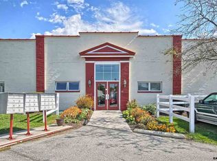 35 Buford Ave, Gettysburg, PA 17325