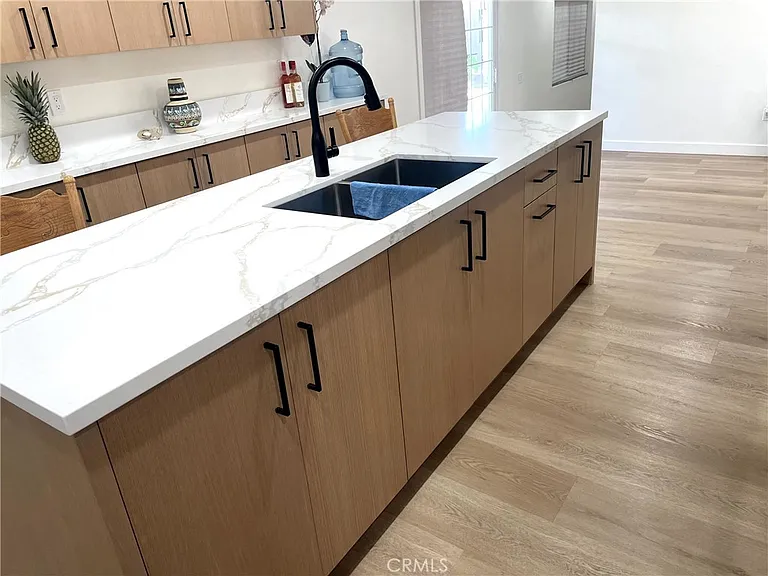 9488 Foster Rd — Photo 9