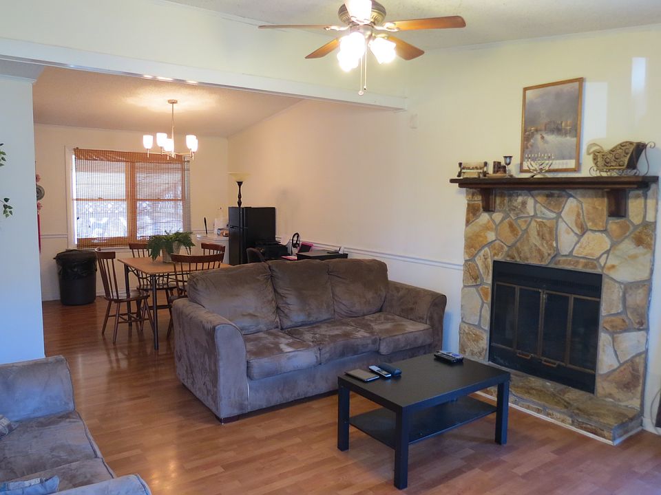 1st image of 3929 Trescott Ct
