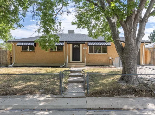 936 S Joliet Street, Aurora, CO 80012