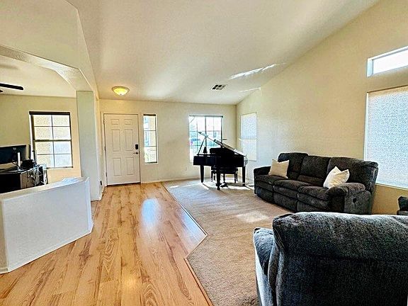 4th image of 16333 N 152ND Avenue