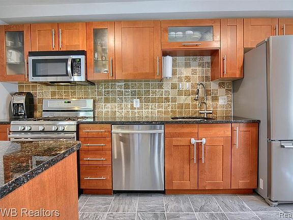 5th image of 13315 Talbot Ave