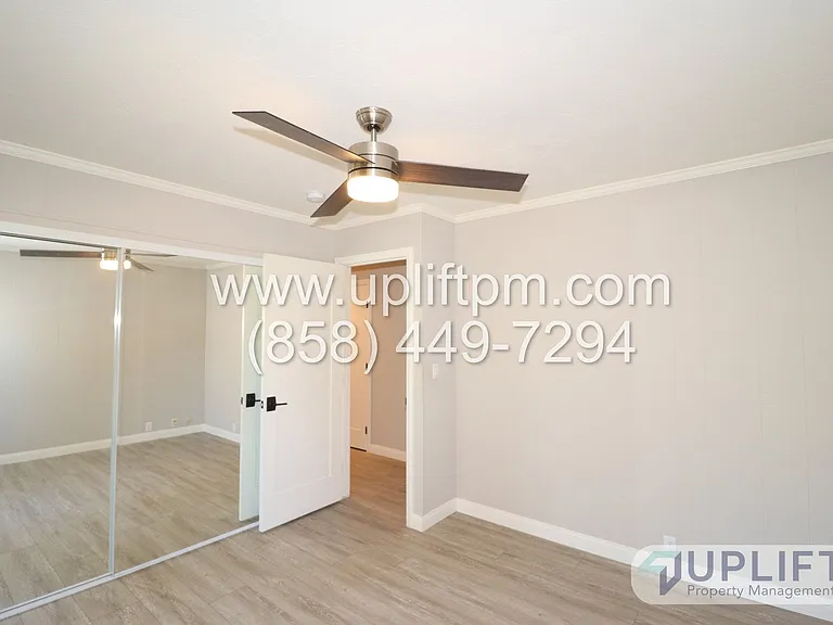 4721 Meadowridge Rd — Photo 15