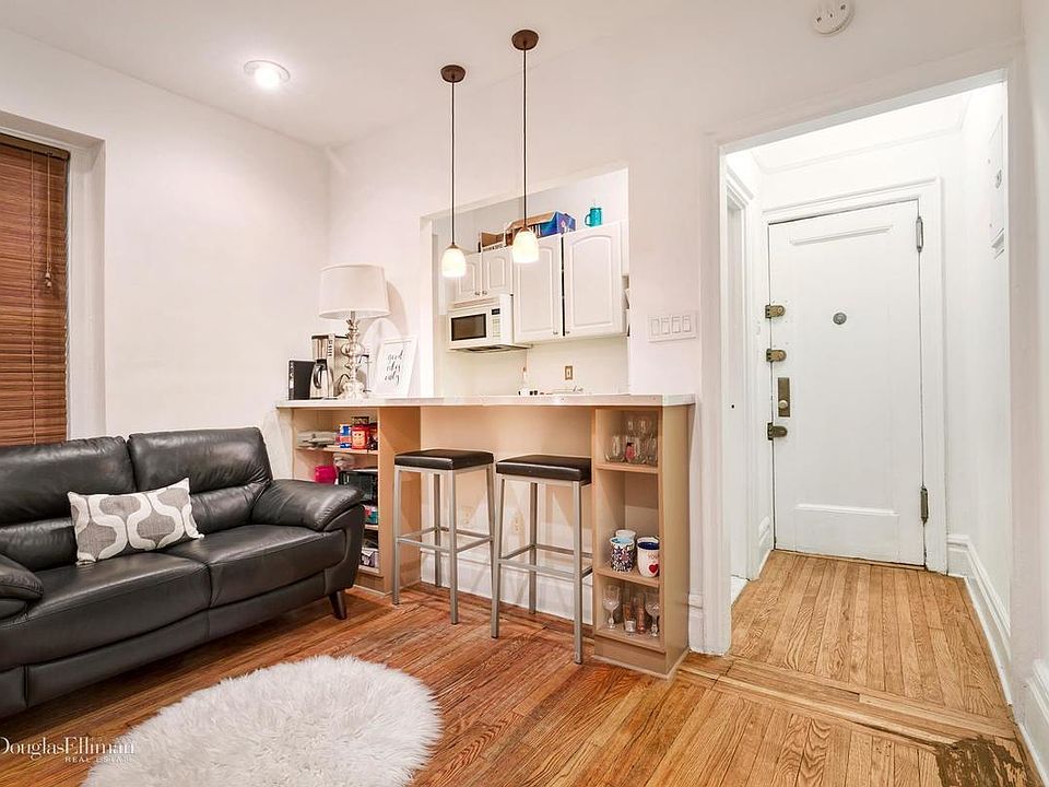 1st image of 223 E 50th St APT 1D