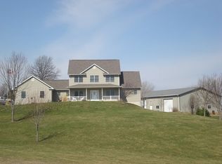 21010 270th St, Long Grove, IA 52756