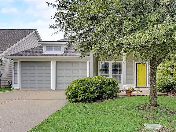 2nd image of 9764 Old Field Dr