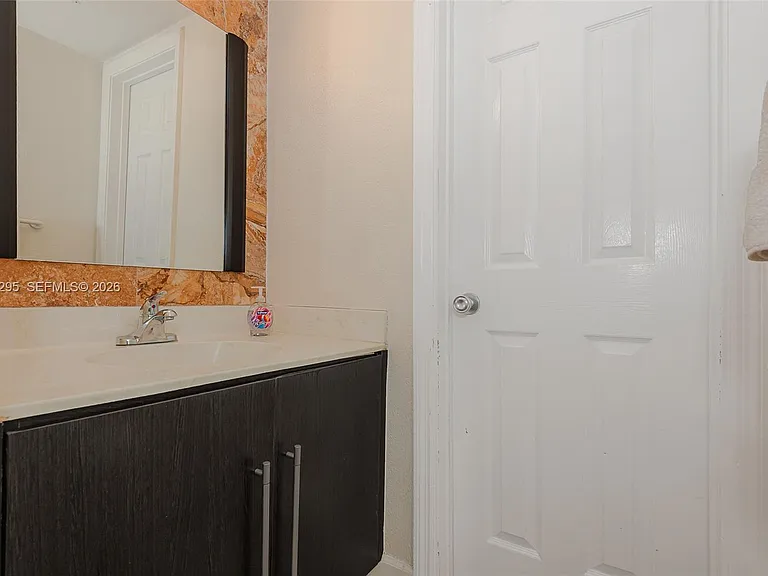 1500 Bay Rd #116S — Photo 26