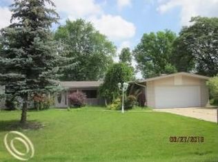 28830 Raleigh Rd, Farmington Hills, MI 48336