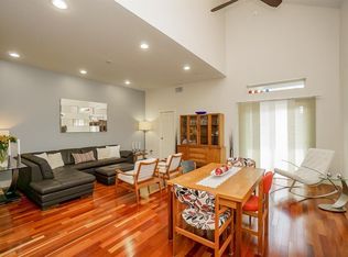 2415 Langston St #A, Houston, TX 77007