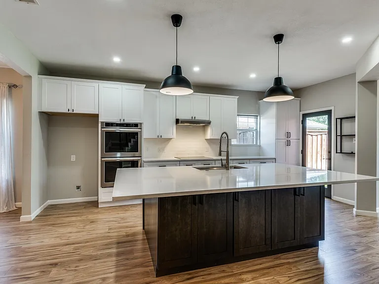 14513 Logan Springs Dr — Photo 8