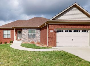 205 Noah Ct, Vine Grove, KY 40175