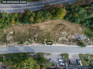 206 Musquash Rd, Gravenhurst, ON P1P 0E8