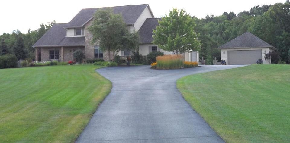 1st image of 6180 Esker Park Ct