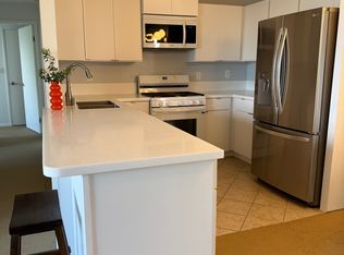 13941 Sherman Way Unit 402, Van Nuys, CA 91405