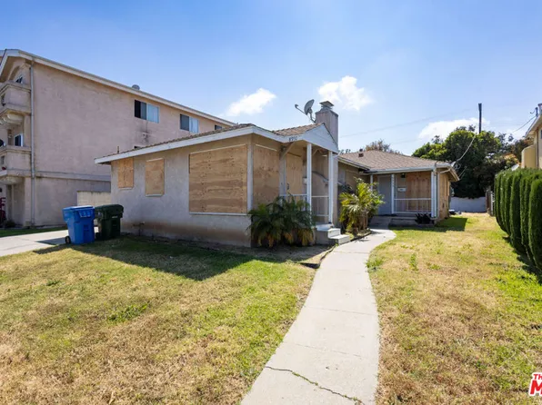 8931 Ramsgate Ave, Los Angeles, CA 90045