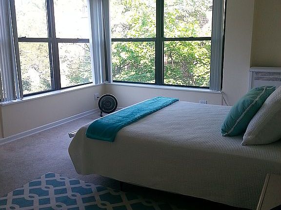 3rd image of 29 Woodmere Blvd