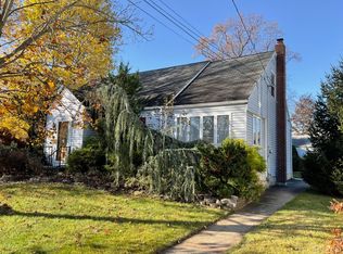 23 Robert St, South River, NJ 08882