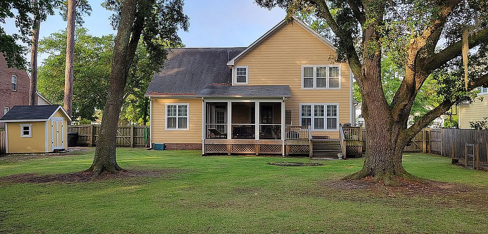 2nd image of 7011 Orchard Trce