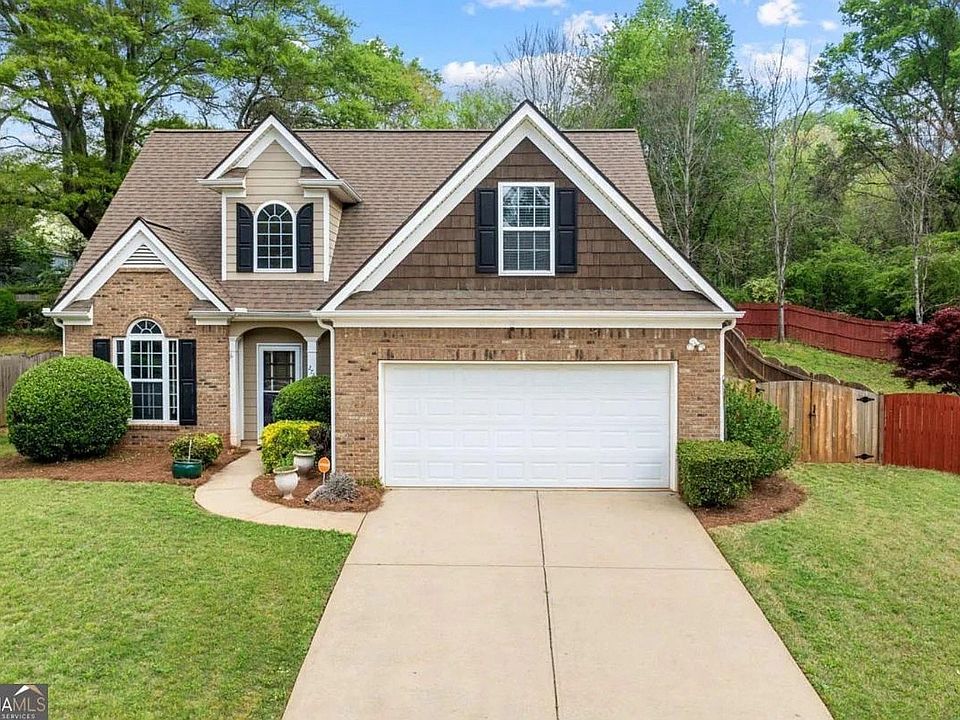 1st image of 272 William Nye Dr SE